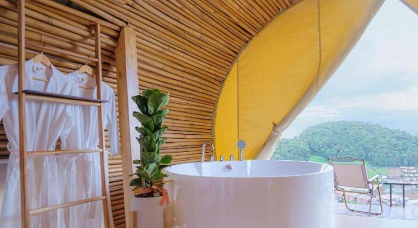 The Doi Moncham Hotell Chiang Mai Exteriör bild